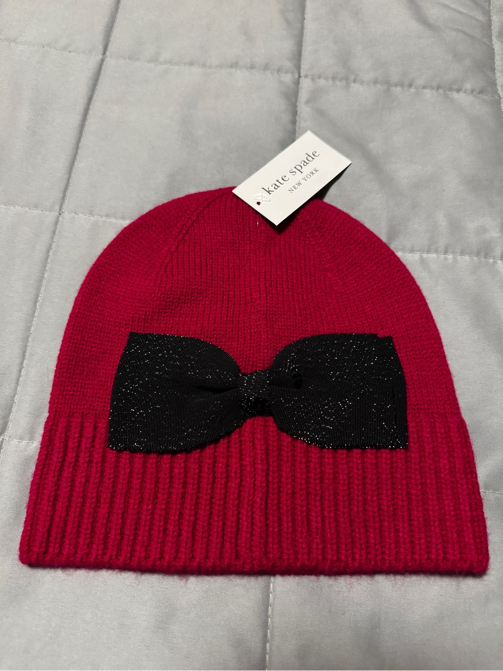 kate spade new york Knit Beanie Hat Bow Accent Pomegranate & Black, One Size